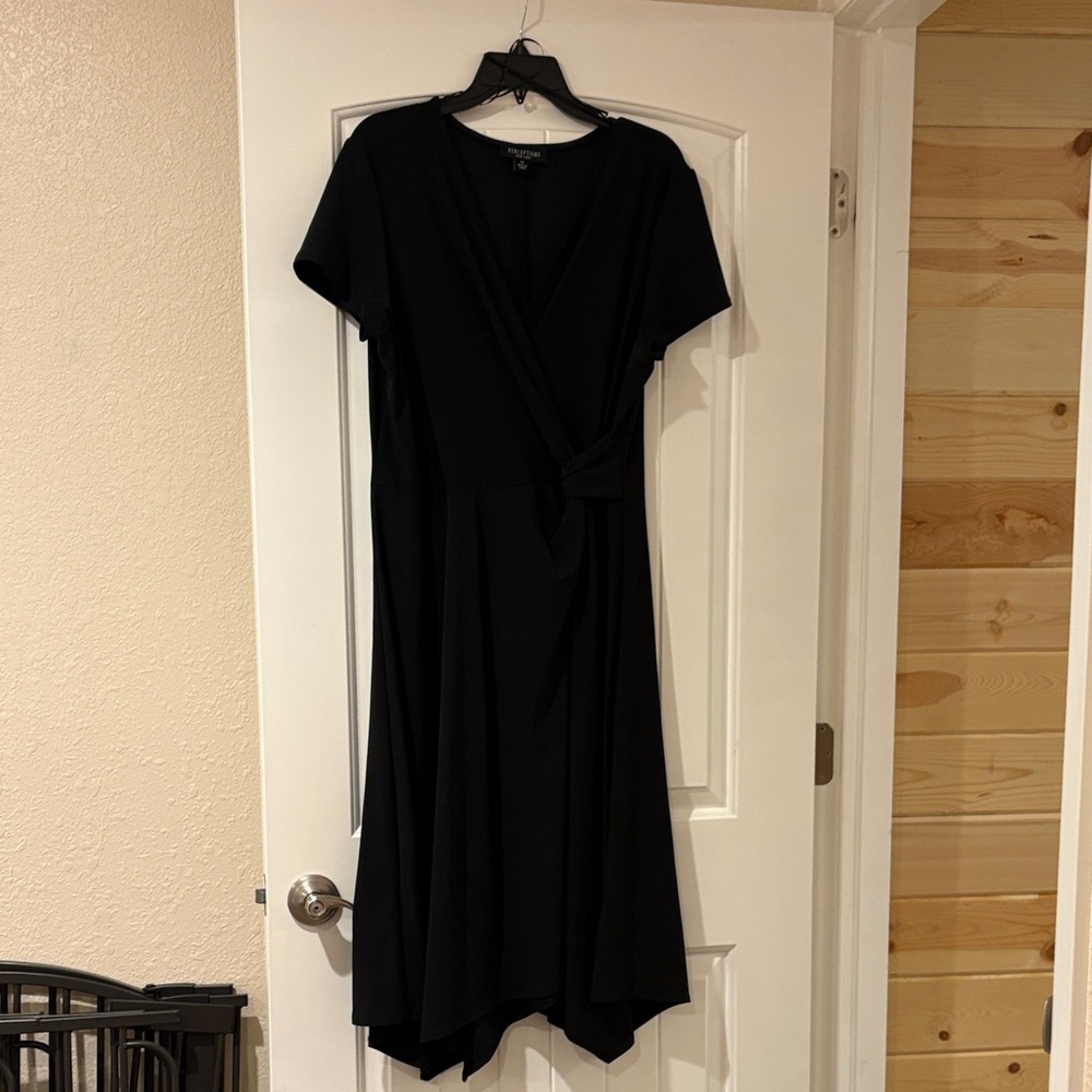 Perceptions Black Asymmetrical Dress